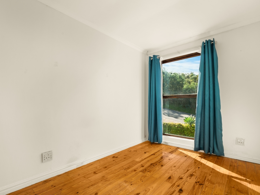 5 Bedroom Property for Sale in Heuwelkruin Western Cape